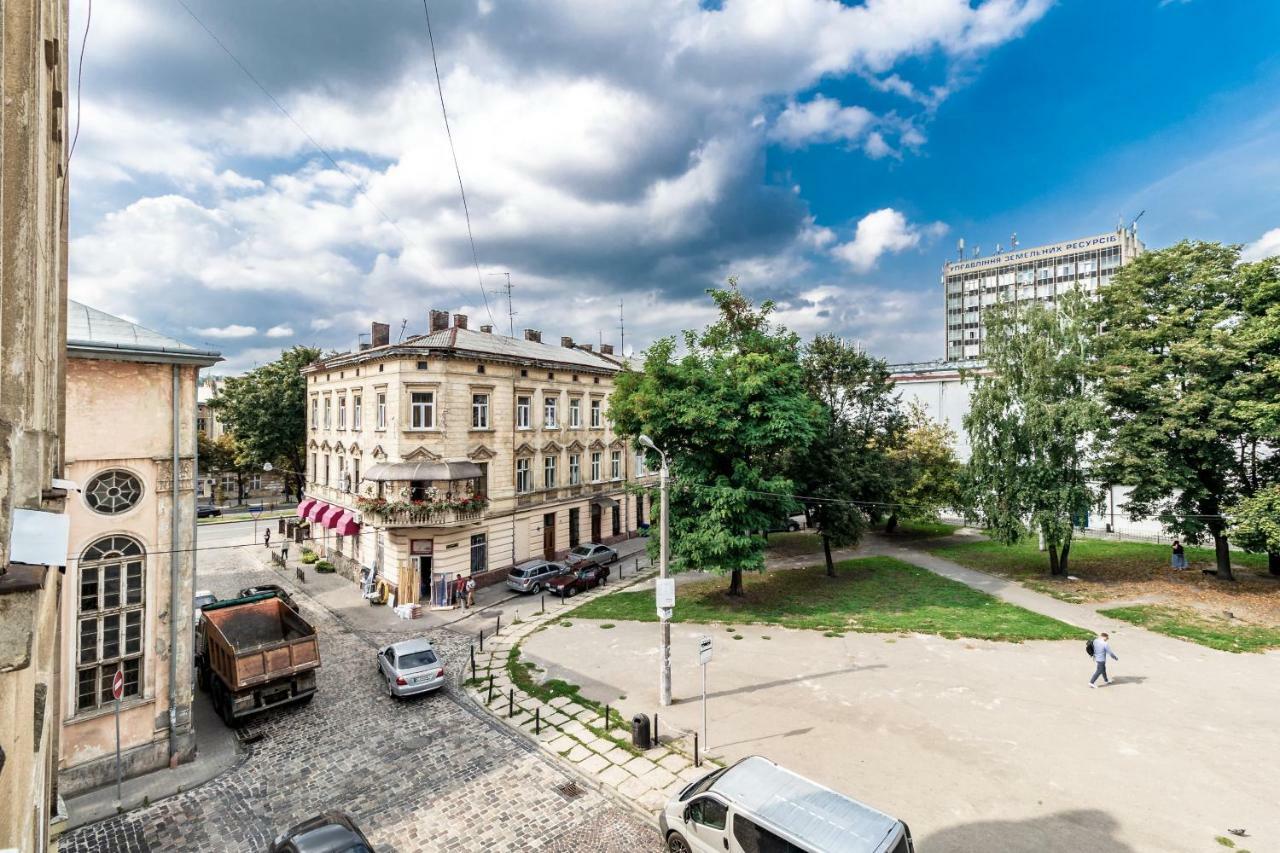 Kumpel Apartment Lviv Eksteriør bilde
