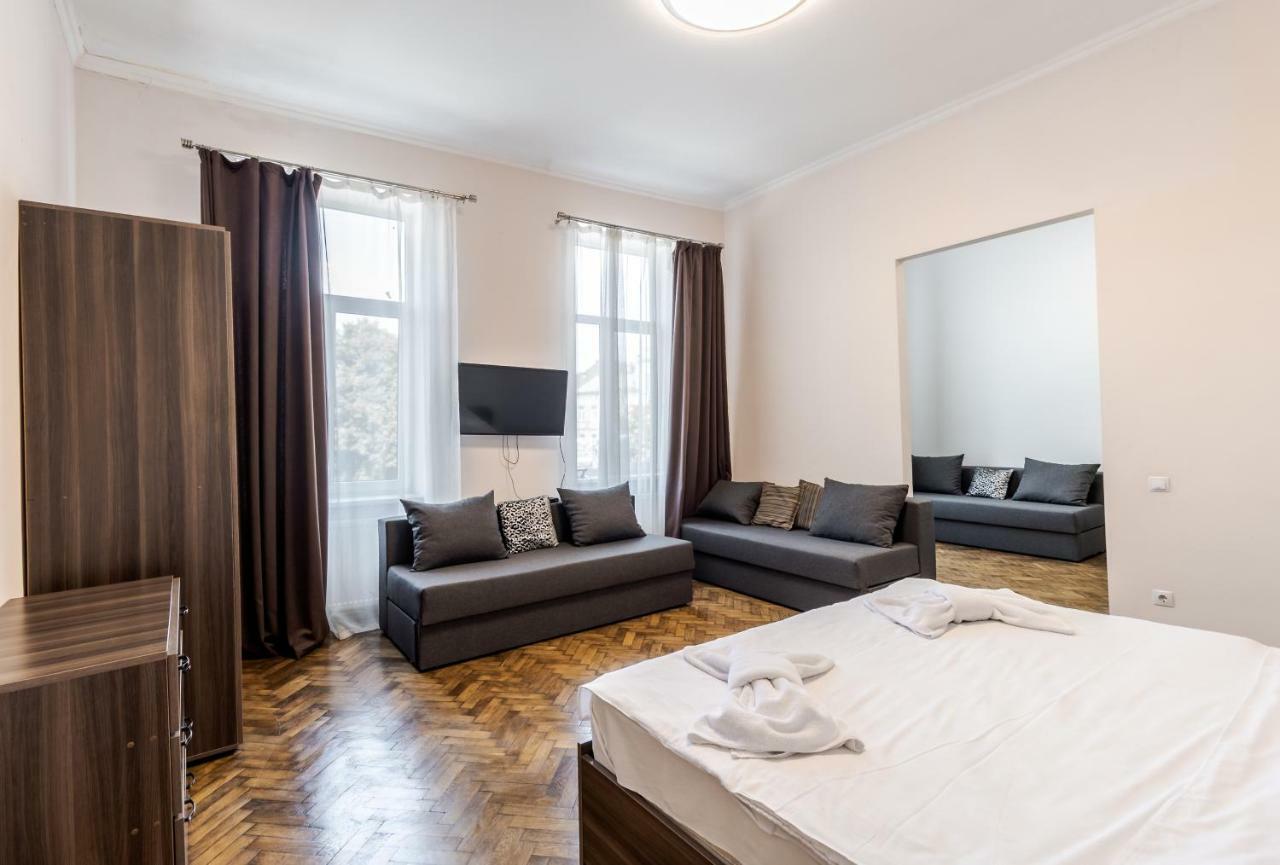 Kumpel Apartment Lviv Eksteriør bilde